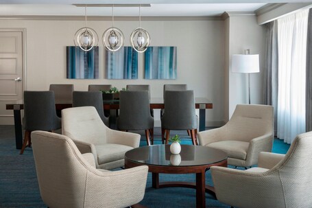 Marriott Downtown at CF Toronto Eaton Centre - Image 37