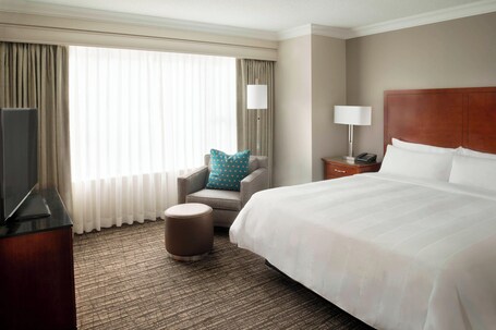 Marriott Downtown at CF Toronto Eaton Centre - Image 63