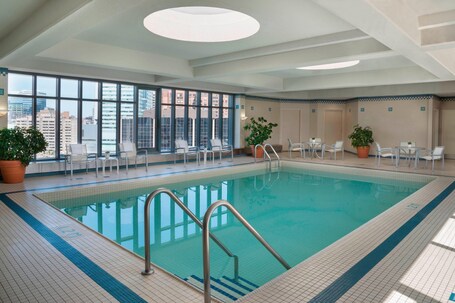 Marriott Downtown at CF Toronto Eaton Centre - Image 2