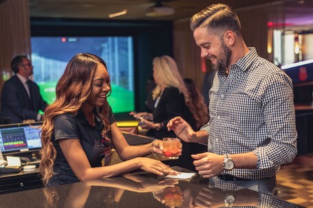 Marriott Downtown at CF Toronto Eaton Centre - Image 26