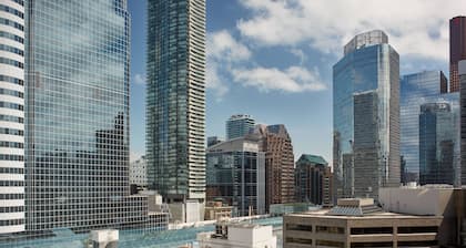 Marriott Downtown at CF Toronto Eaton Centre