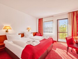 Minibar, escritorio, cunas gratuitas y wifi gratis