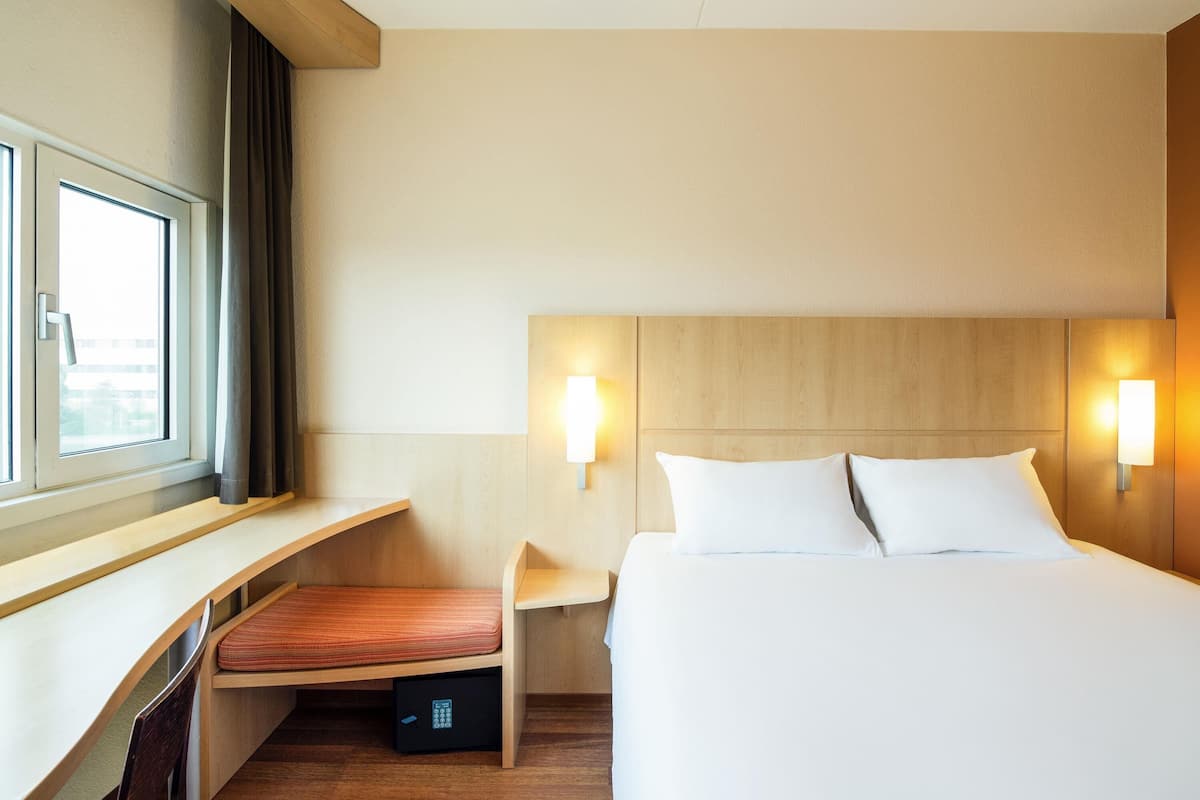Room, 1 Double Bed