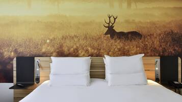 Superior Room, 1 King Bed with Sofa bed