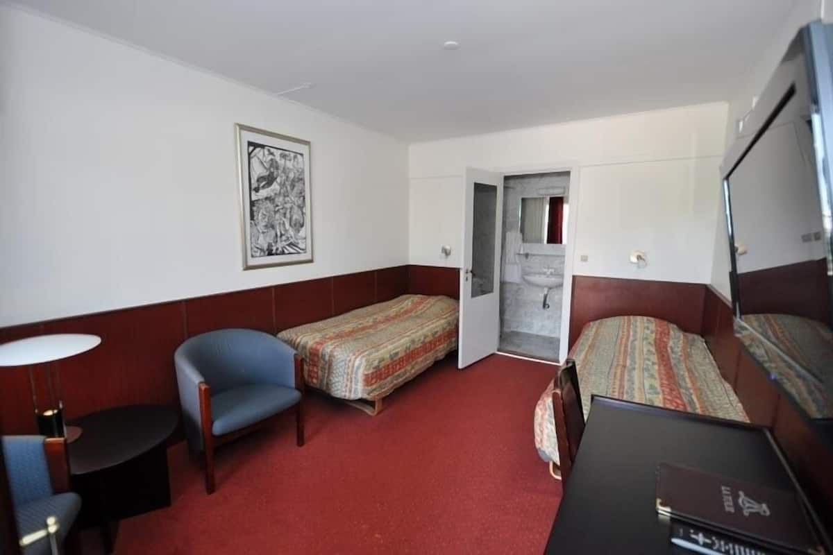 Desk, iron/ironing board, cribs/infant beds, free WiFi