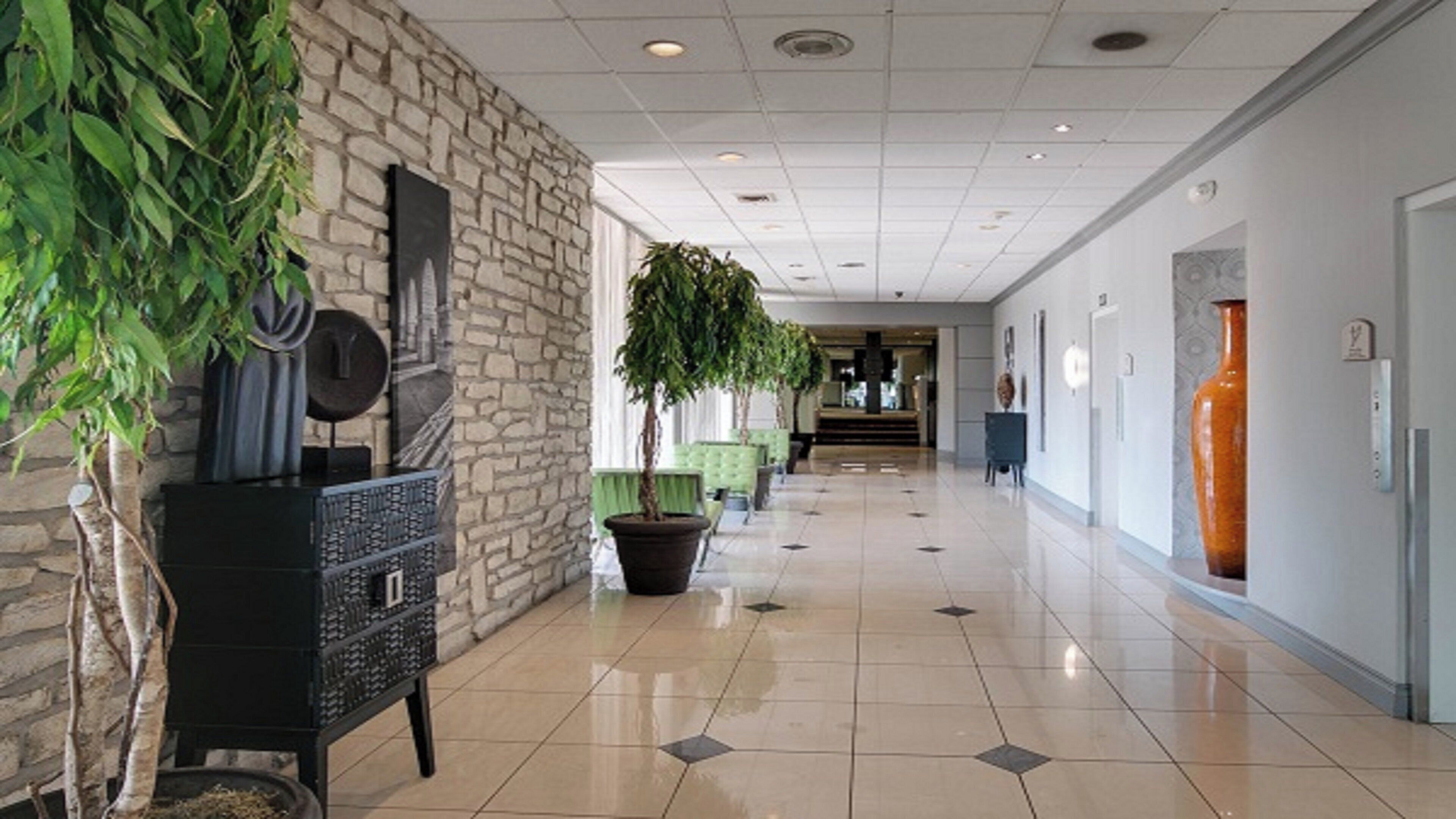 Photo - Holiday Inn At the Campus by IHG