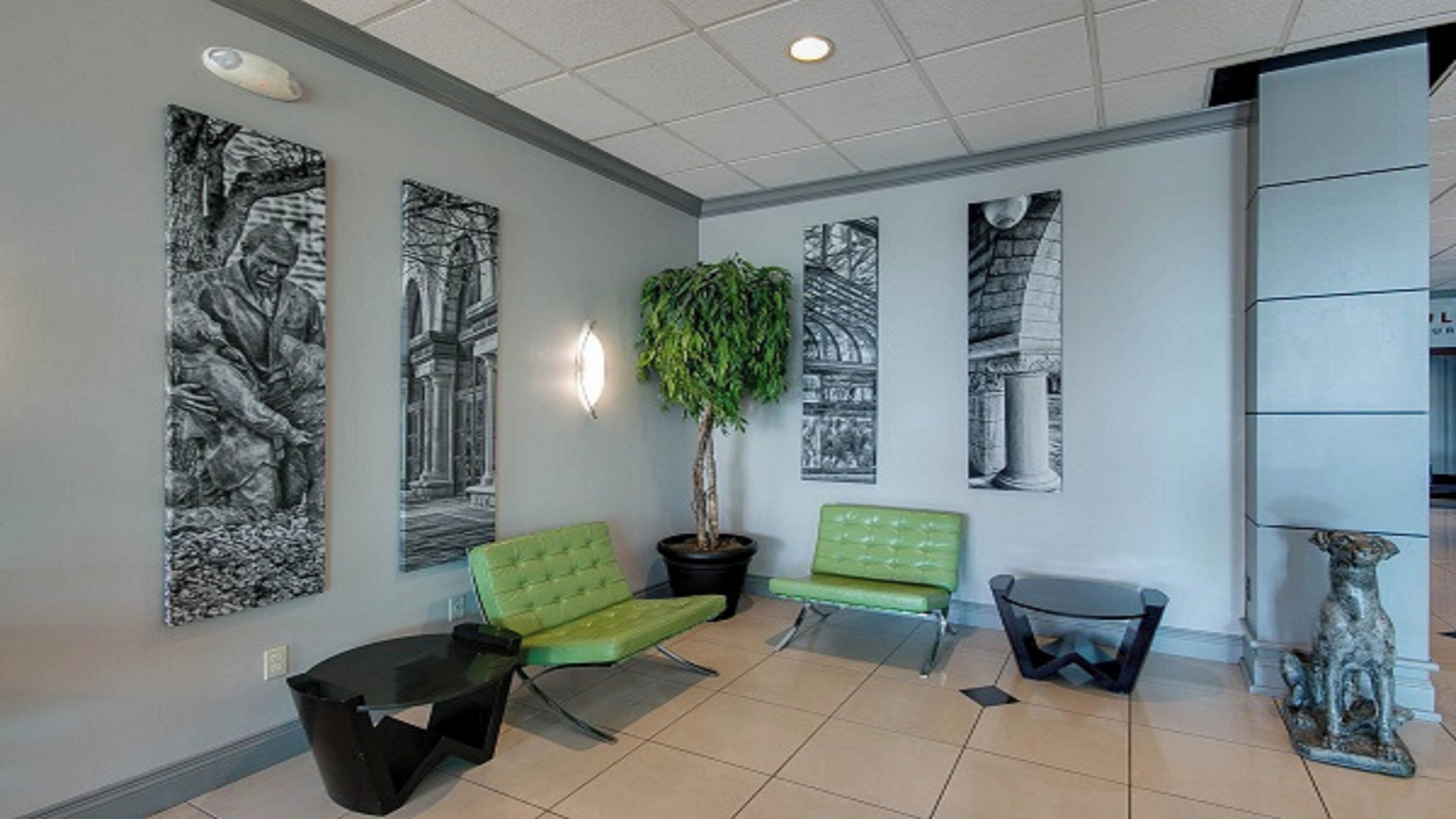 Photo - Holiday Inn At the Campus by IHG