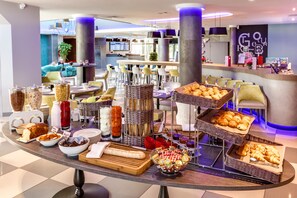 Daily buffet breakfast (EUR 19 per person)