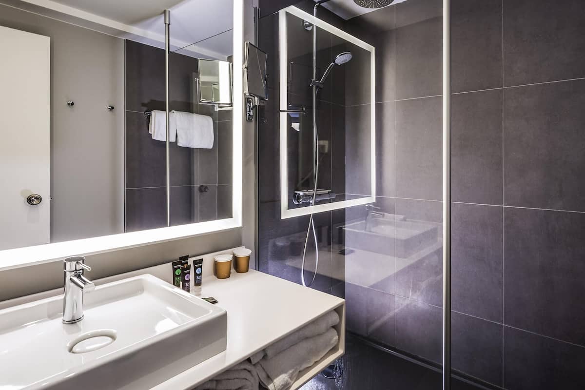 in-room safe, desk, blackout curtains, soundproofing