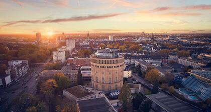 Wasserturm Hotel Cologne, Curio Collection by Hilton