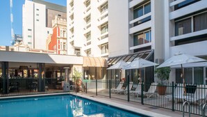 Outdoor pool - Seasons Of Perth (Perth)