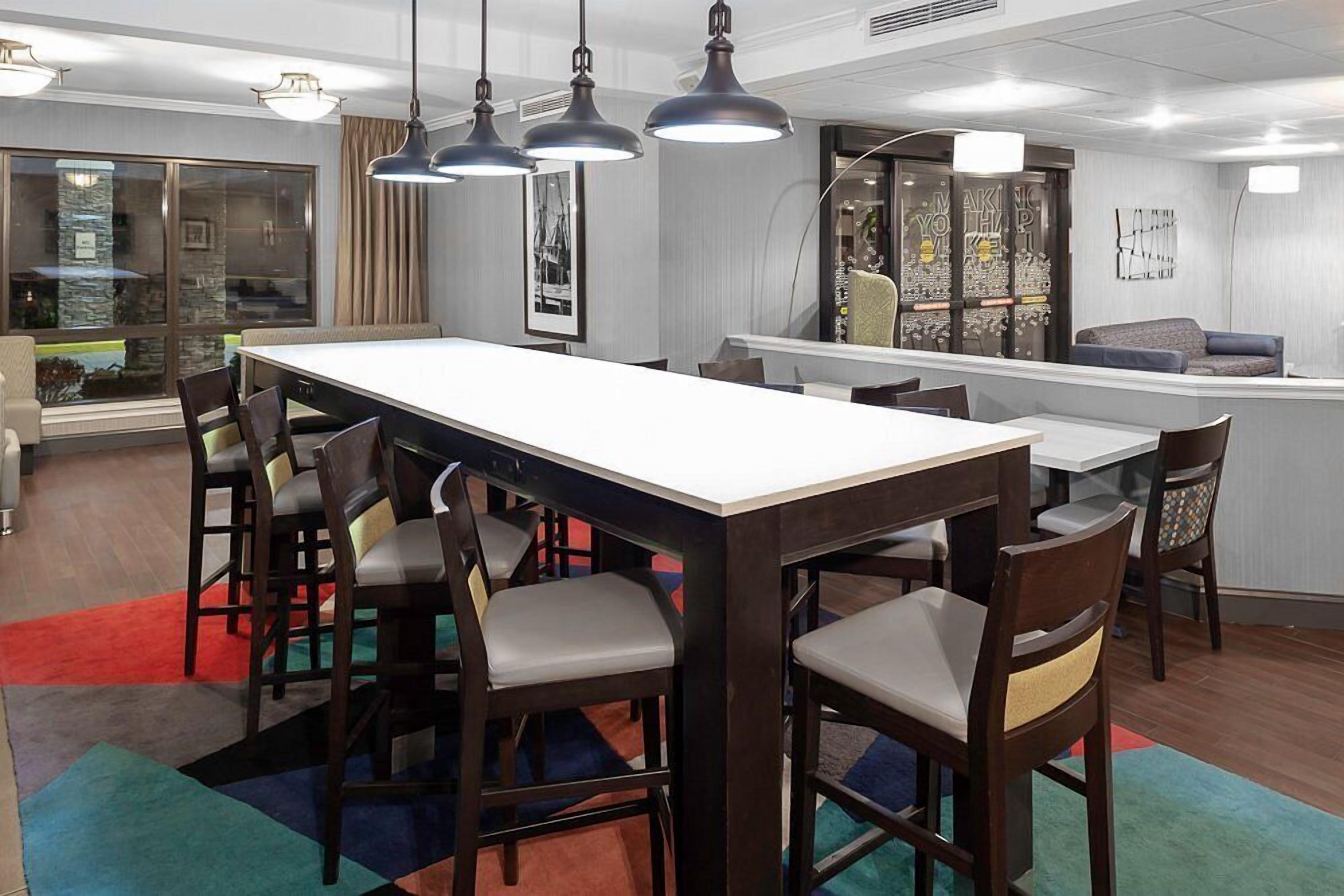Foto - Holiday Inn Express Newark Airport Elizabeth by IHG