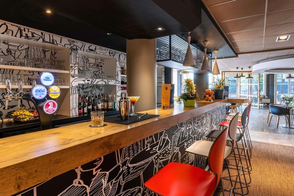 Bar (di hartanah)