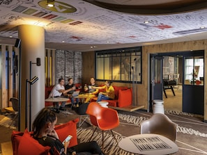 Bar (on property) - ibis Le Havre Centre (Le Havre)