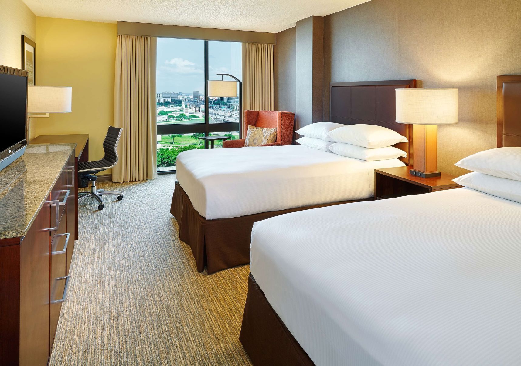 Pillowtop beds, in-room safe, desk, laptop workspace
