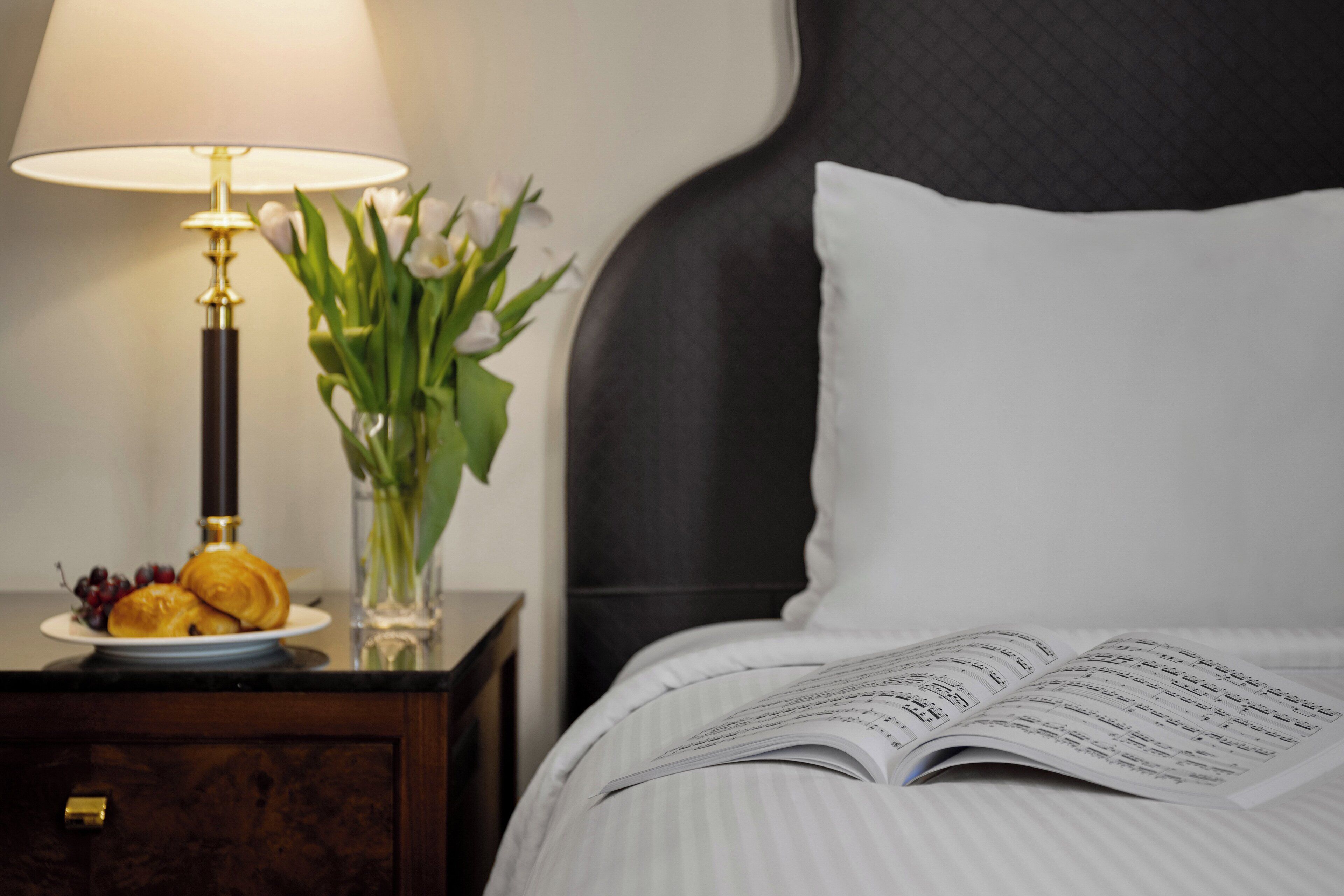 hypo-allergenic bedding, pillow-top beds, blackout curtains, free wifi