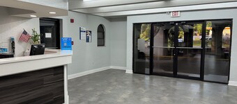 塔拉哈西北門羅 Studio 6 飯店