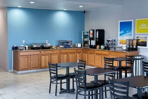 Free daily buffet breakfast