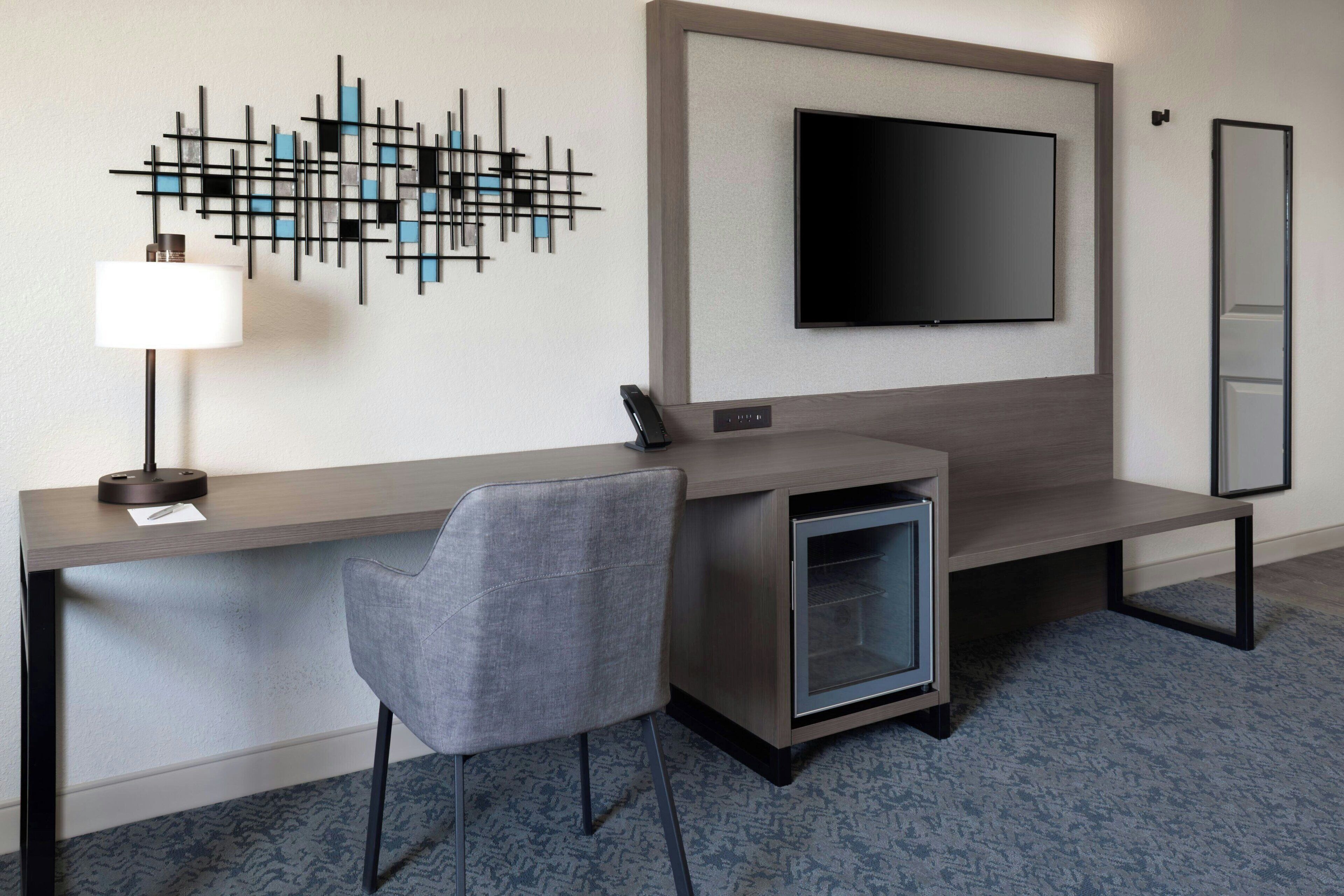 traditional room, 1 king bed with sofa bed | premium bedding, in-room safe, desk, blackout curtains