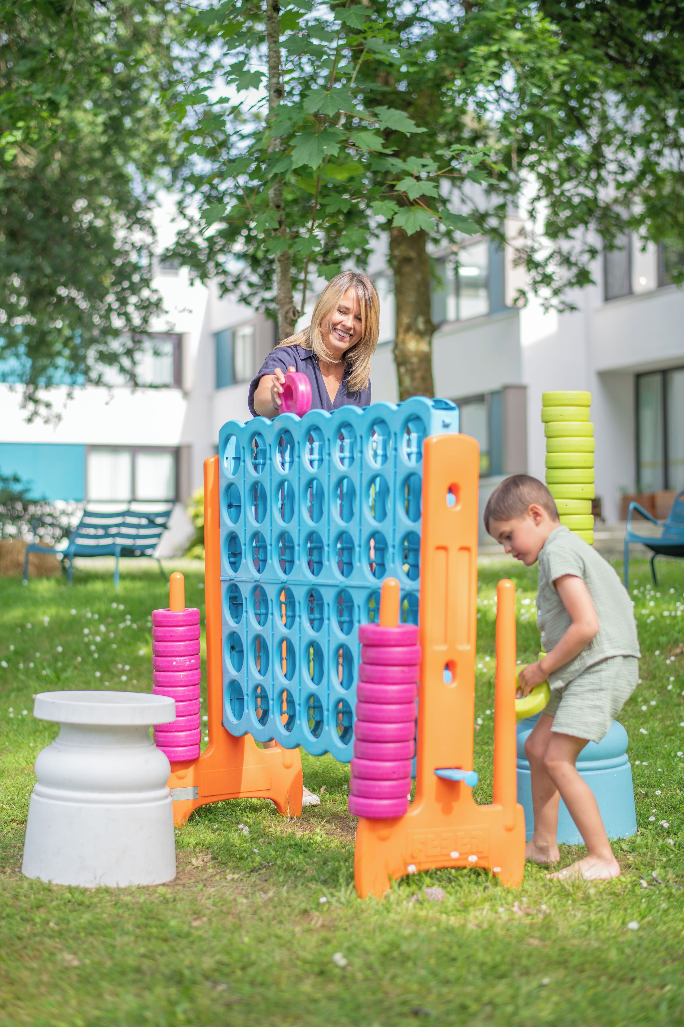 children’s play area – outdoor