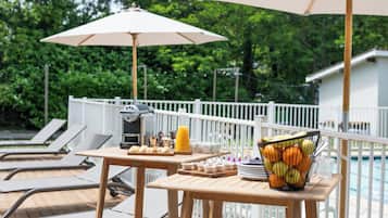 Sundeck