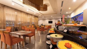 Breakfast, lunch and dinner served - Riande Aeropuerto Hotel & Casino (Tocumen)