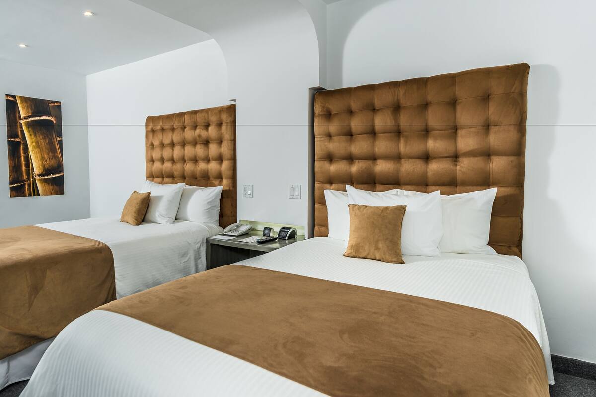 1 bedroom, premium bedding, down duvets, in-room safe