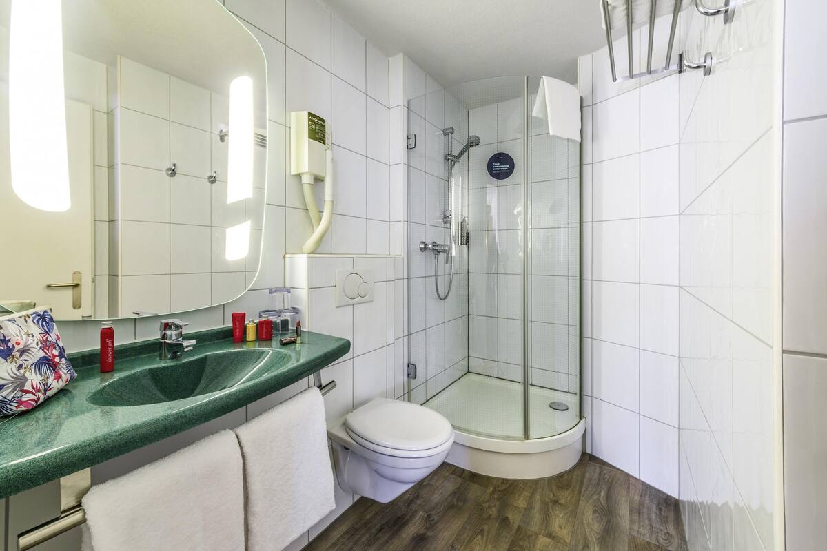 in-room safe, desk, soundproofing, iron/ironing board