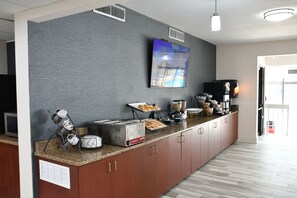 Café da manhã continental grátis todos os dias
