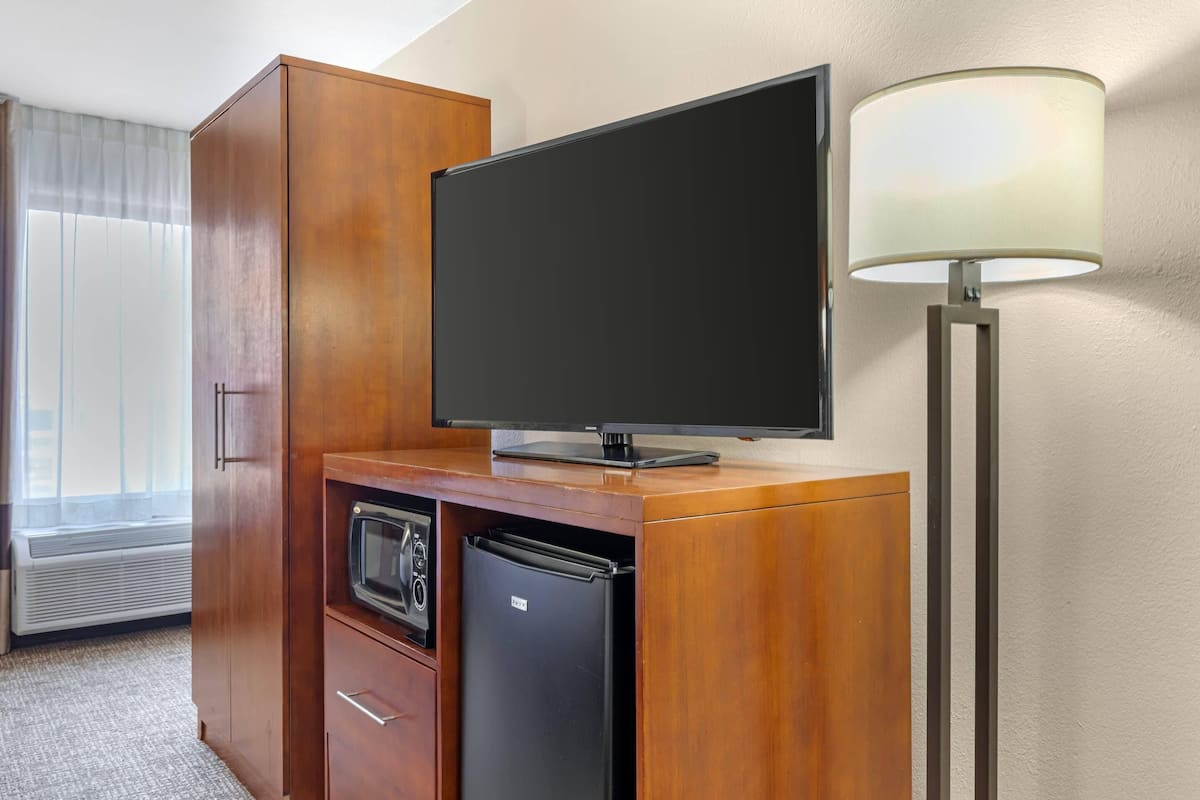 room, 2 queen beds, non smoking | desk, blackout curtains, iron/ironing board, free cots/infant beds