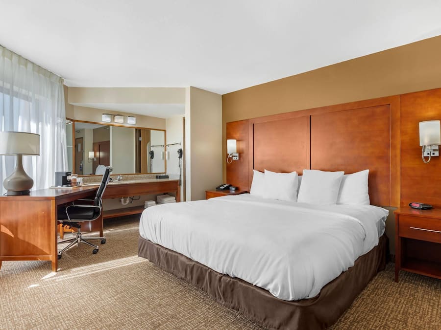 Desk, blackout curtains, iron/ironing board, free cots/infant beds