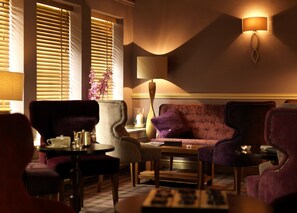 Sauna, hot tub, steam room, body treatments, aromatherapy, body wraps