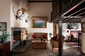 Reception - The Devonshire Arms Hotel (Skipton)