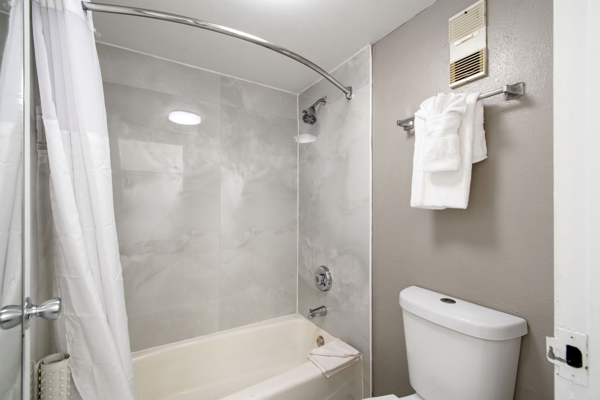 Foto - Ramada by Wyndham Temple Terrace/Tampa North