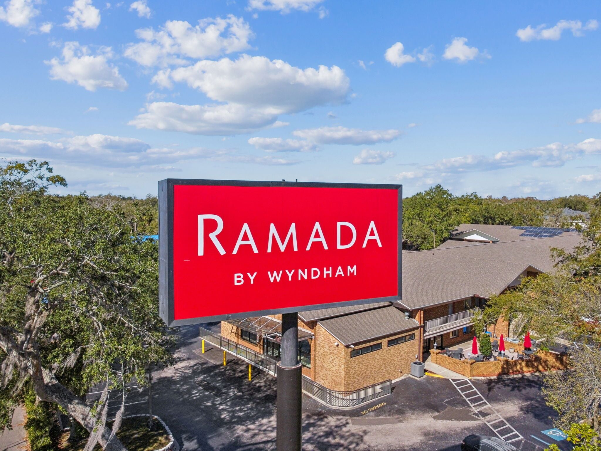 Foto - Ramada by Wyndham Temple Terrace/Tampa North