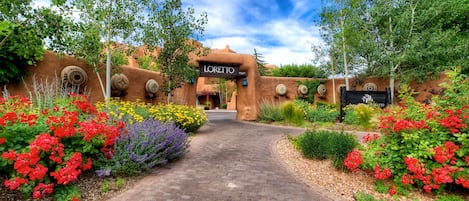 Façade de lâhĂ©bergement