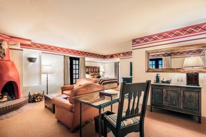 Suite, 1 Bedroom | Premium bedding, in-room safe, desk, blackout drapes