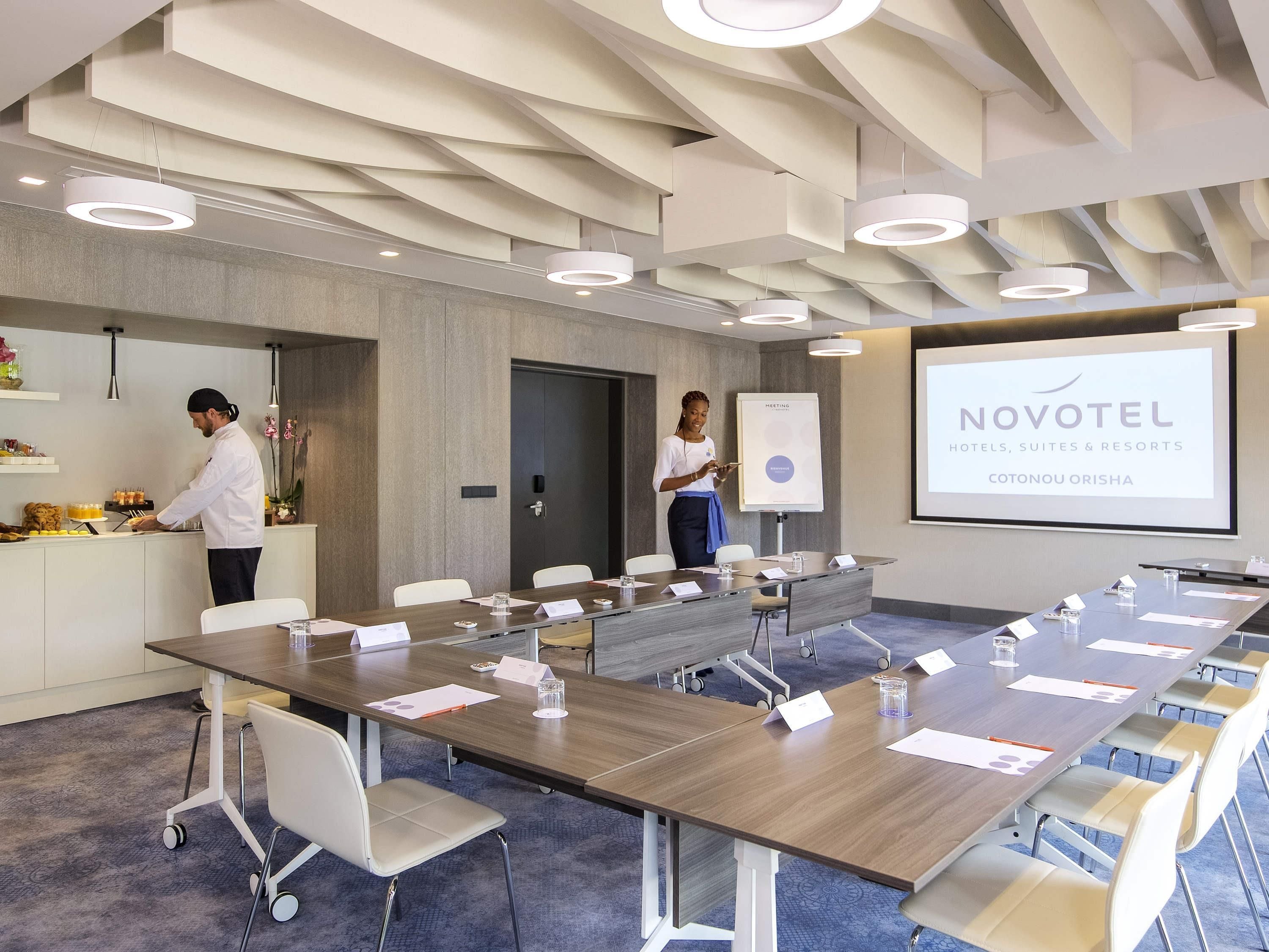 Meeting facility