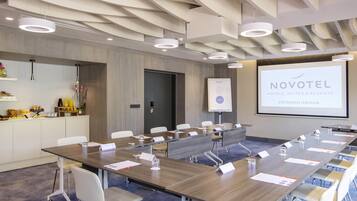 สถานที่จัดงานประชุม