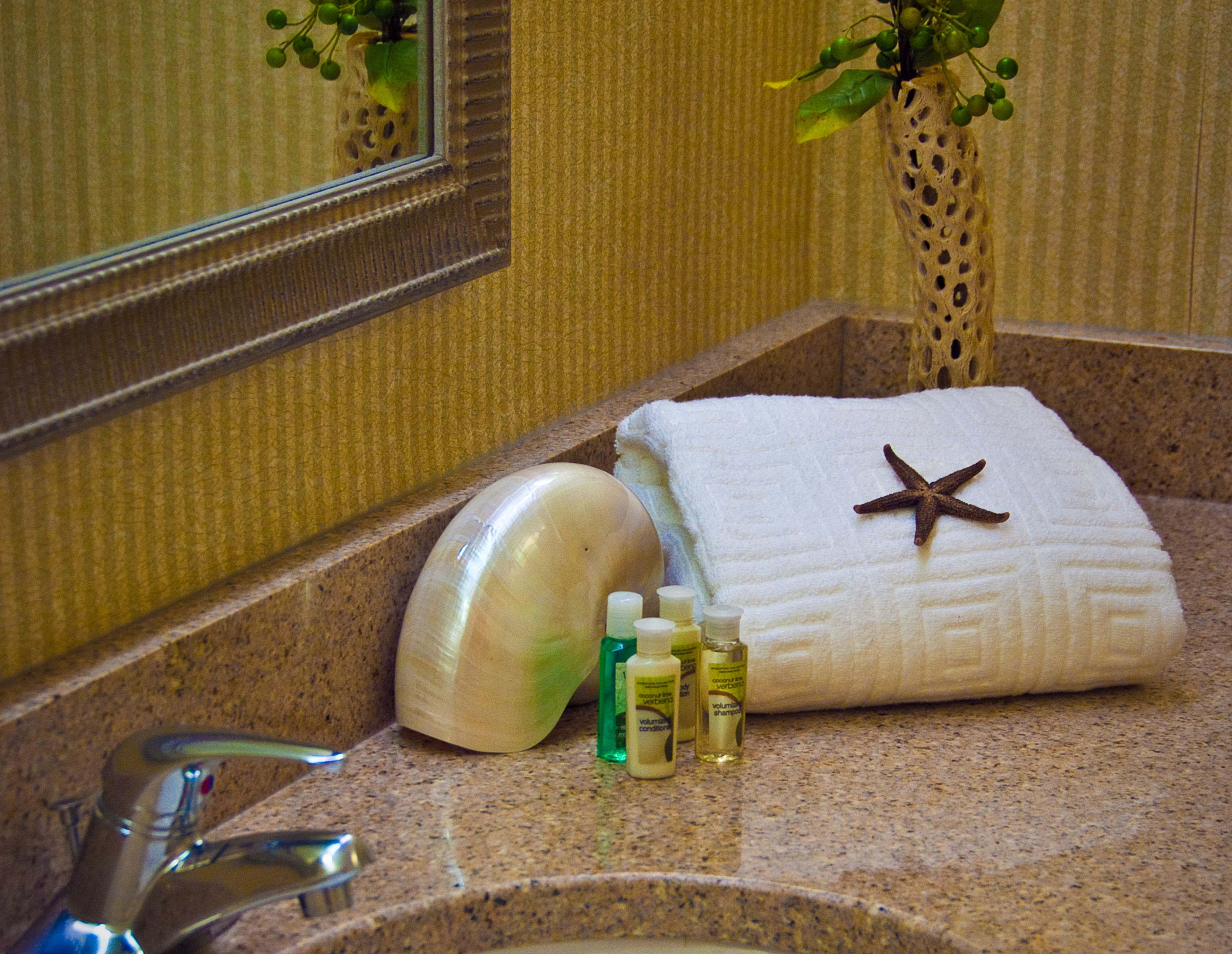 Photo - Holiday Inn Arlington at Ballston by IHG