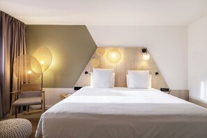Minibar, desk, blackout curtains, soundproofing