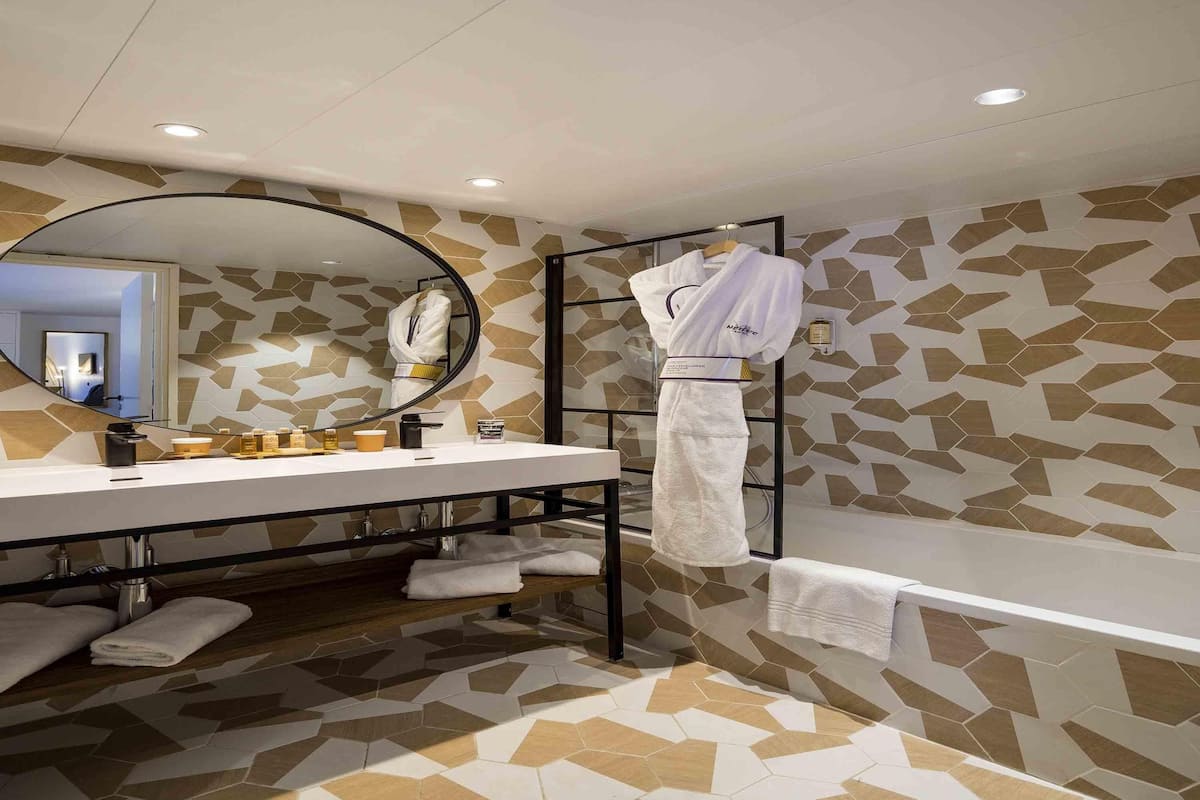 Room, Multiple Beds (Privilege) | Minibar, desk, blackout drapes, soundproofing