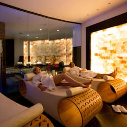 Sauna, hot tub, Turkish bath/hammam, 4 treatment rooms, massages