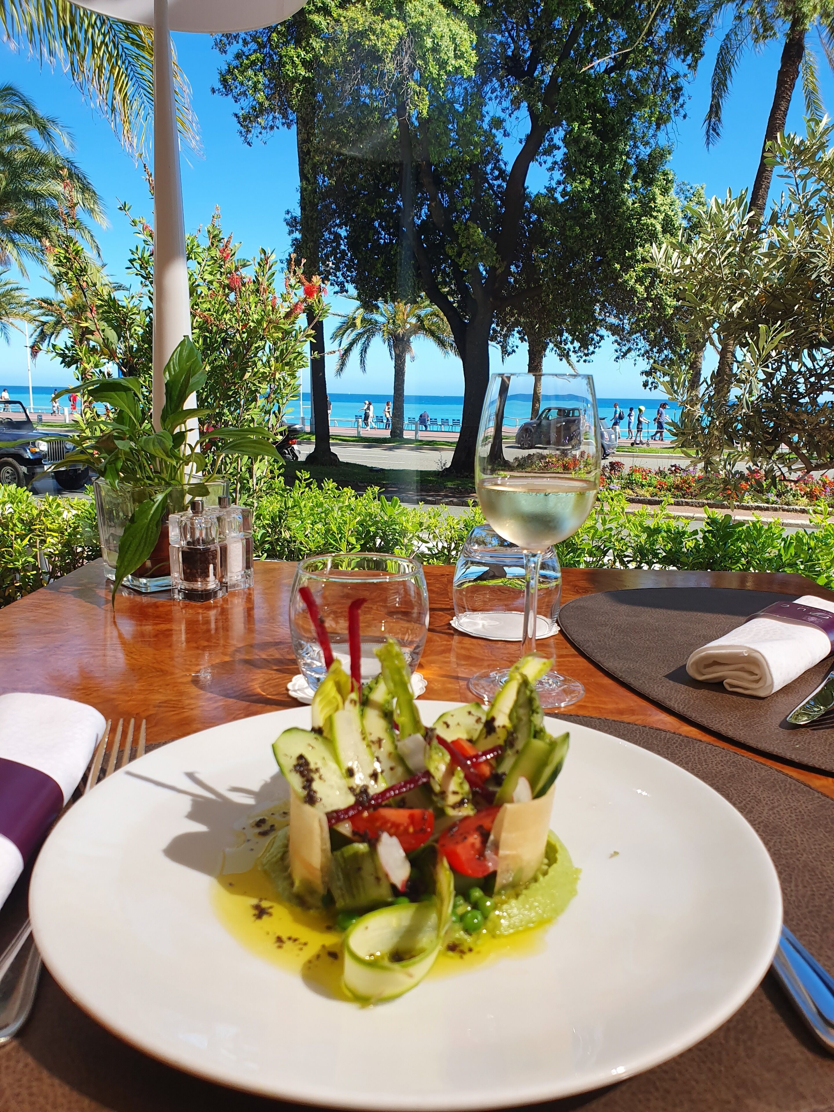 breakfast, lunch, dinner served; french cuisine, beach views