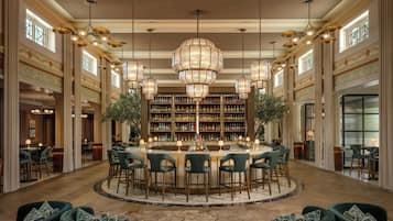 4 bars/lounges, tapas bar