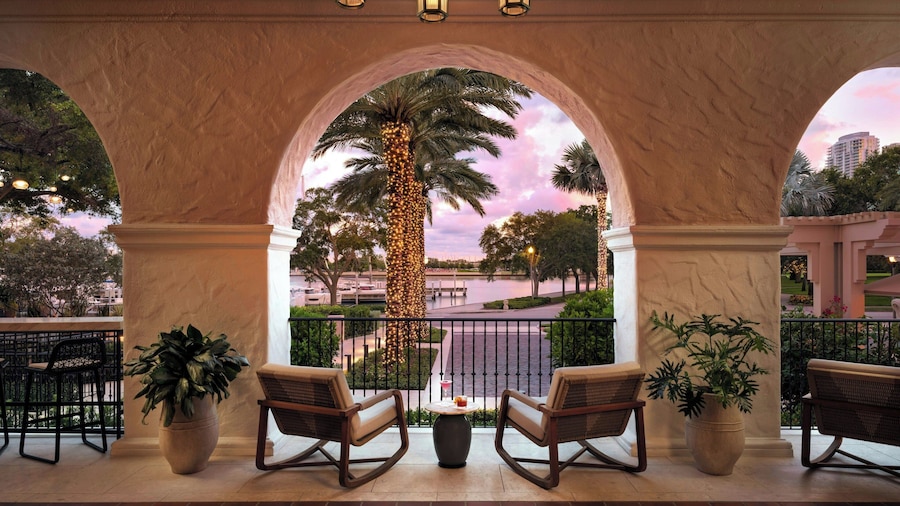 The Vinoy Resort & Golf Club, Autograph Collection