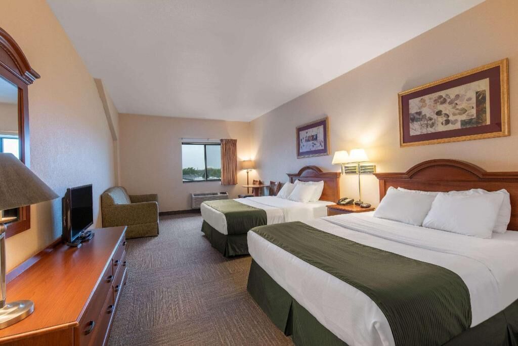 Decoración personalizada, muebles diferentes y escritorio 