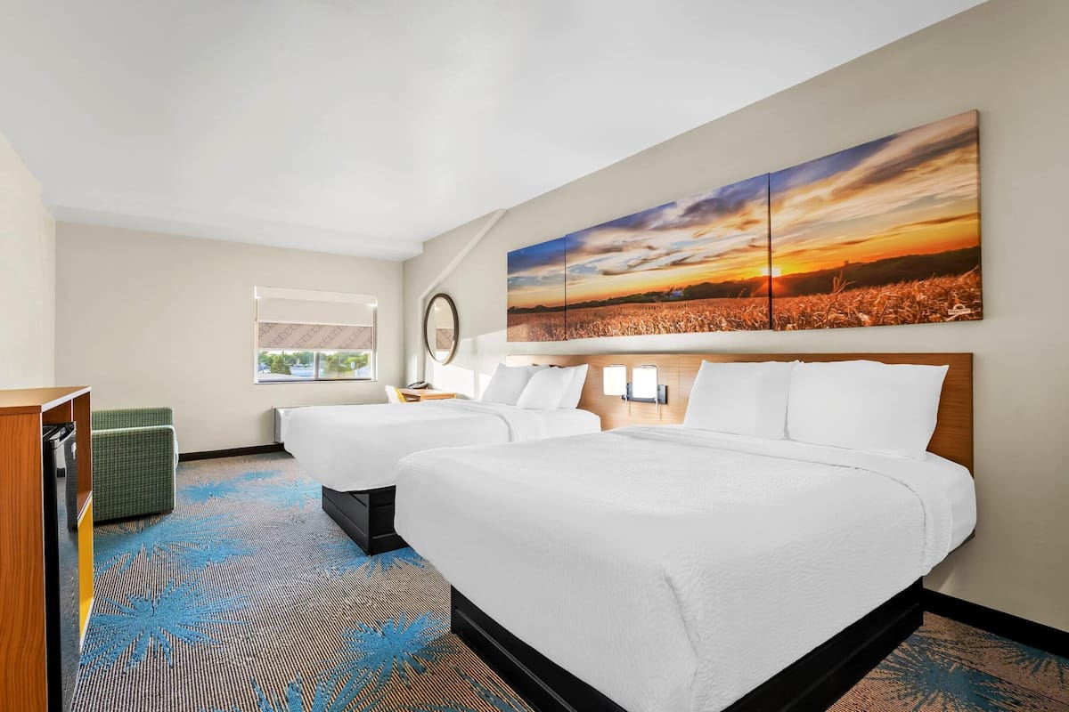 Room, Multiple Beds, Non Smoking