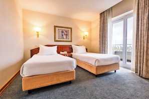 Suite | Minibar, Schreibtisch, Verdunkelungsvorhänge, schallisolierte Zimmer