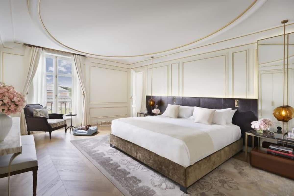 Allergikerbettwaren, Minibar, Zimmersafe, individuell dekoriert